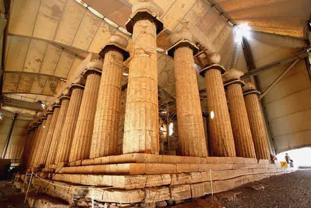 epikoureios-apollon-min